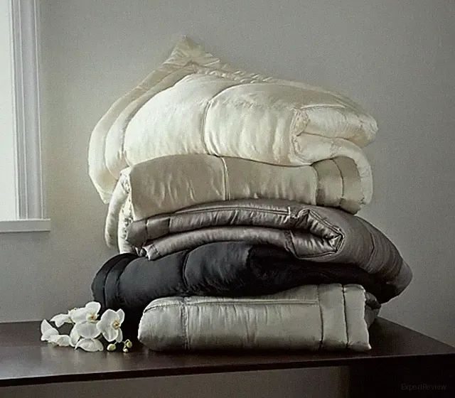 Donna Karan Silk Quilt Ivory King