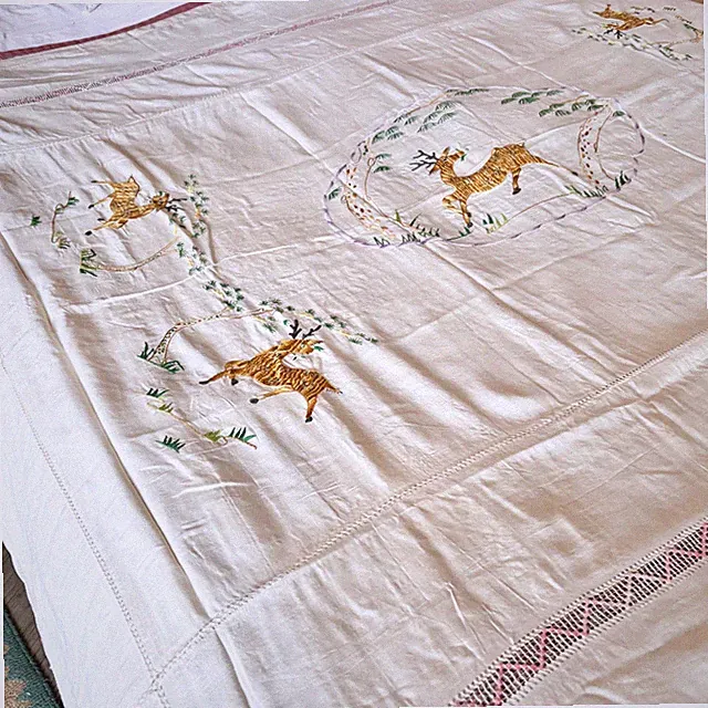 Vintage Silk Embroidered Deer Bed Cover Bedspread 58 x 81"