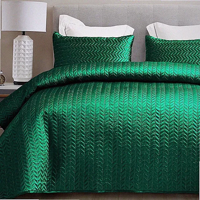 Whale Flotilla 3-Piece Silk Satin Quilt Set Queen Size, Reversible Lightweight C